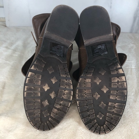 SO Brown Faux-Leather Fold Over Booties Sz 8 - Picture 5 of 9